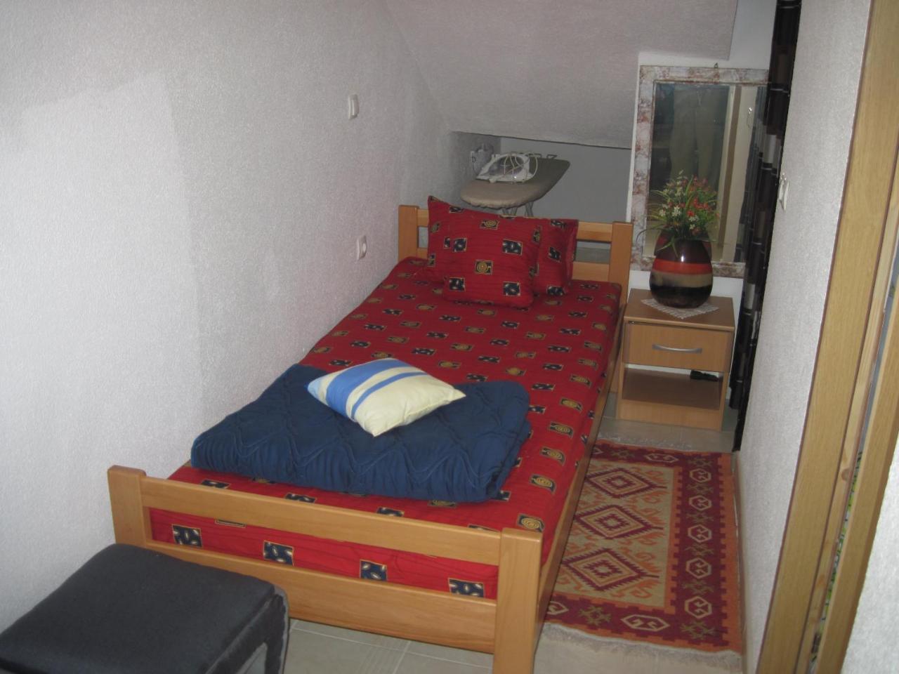 Apartment Yasica Izacic Exterior photo