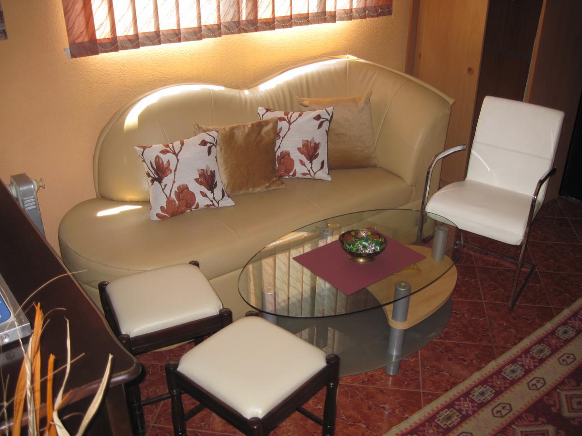 Apartment Yasica Izacic Exterior photo